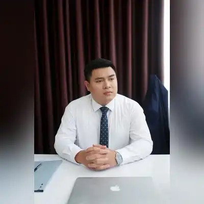 程茜